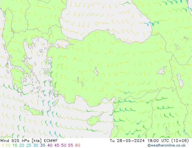 wiatr 925 hPa ECMWF wto. 28.05.2024 18 UTC
