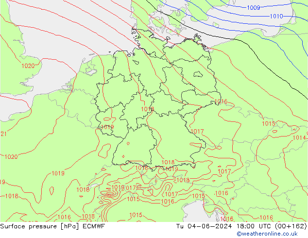 Atmosférický tlak ECMWF Út 04.06.2024 18 UTC