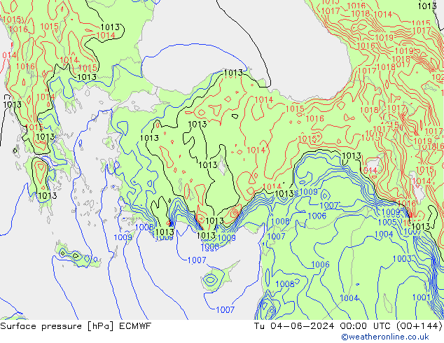 приземное давление ECMWF вт 04.06.2024 00 UTC