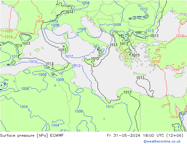 приземное давление ECMWF пт 31.05.2024 18 UTC
