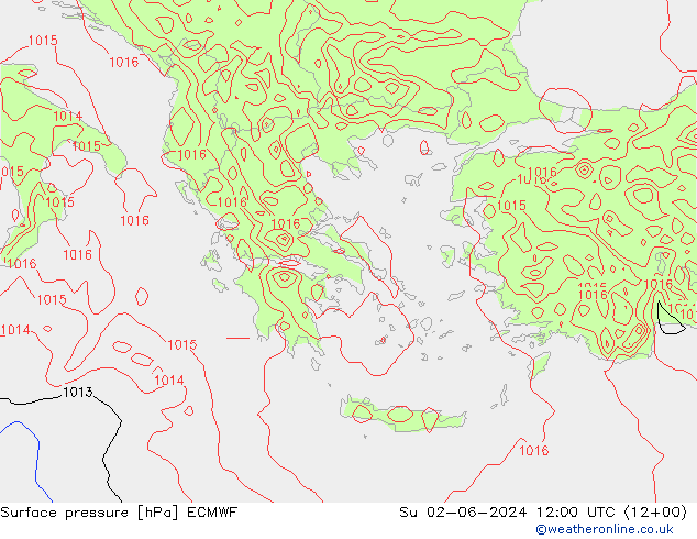 Presión superficial ECMWF dom 02.06.2024 12 UTC