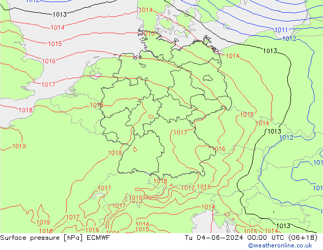 Yer basıncı ECMWF Sa 04.06.2024 00 UTC