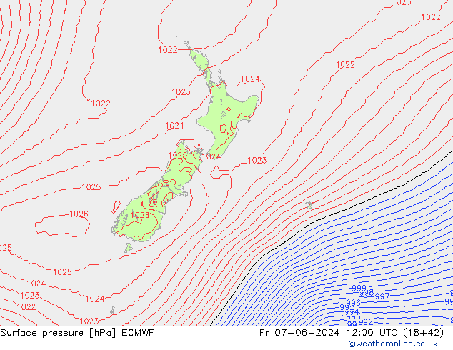 Presión superficial ECMWF vie 07.06.2024 12 UTC