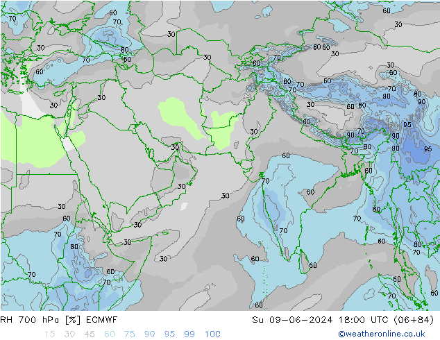 RH 700 hPa ECMWF  09.06.2024 18 UTC