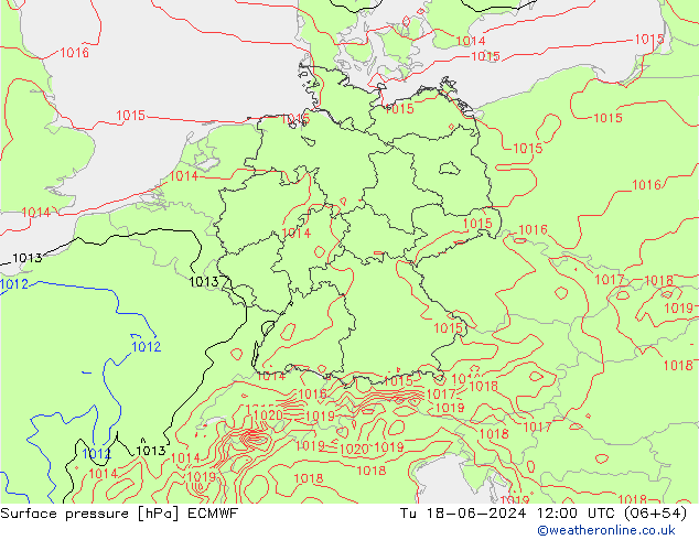 приземное давление ECMWF вт 18.06.2024 12 UTC
