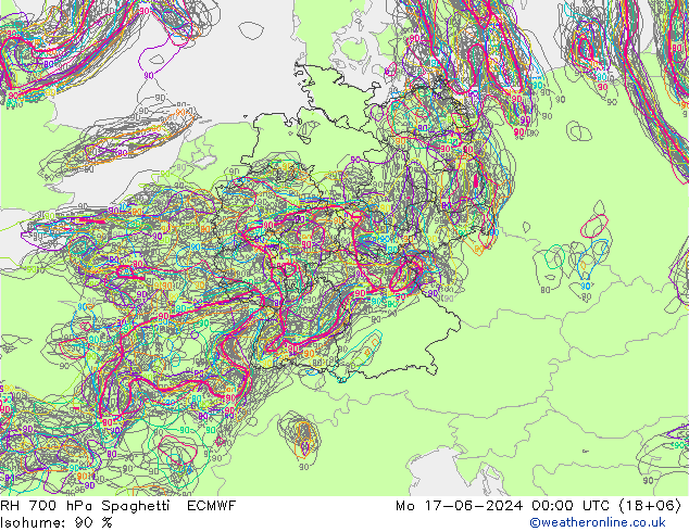 RH 700 hPa Spaghetti ECMWF Mo 17.06.2024 00 UTC