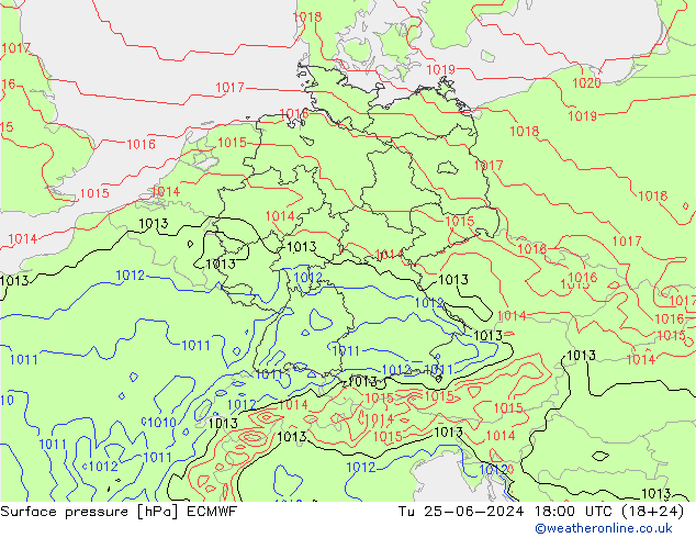 地面气压 ECMWF 星期二 25.06.2024 18 UTC