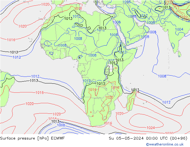 Presión superficial ECMWF dom 05.05.2024 00 UTC