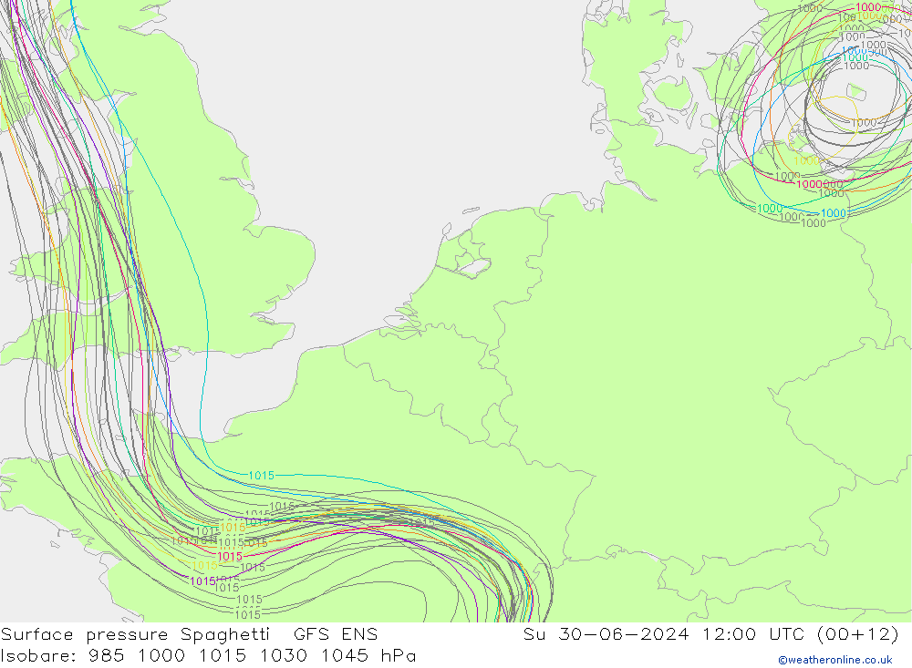 Luchtdruk op zeeniveau Spaghetti GFS ENS zo 30.06.2024 12 UTC