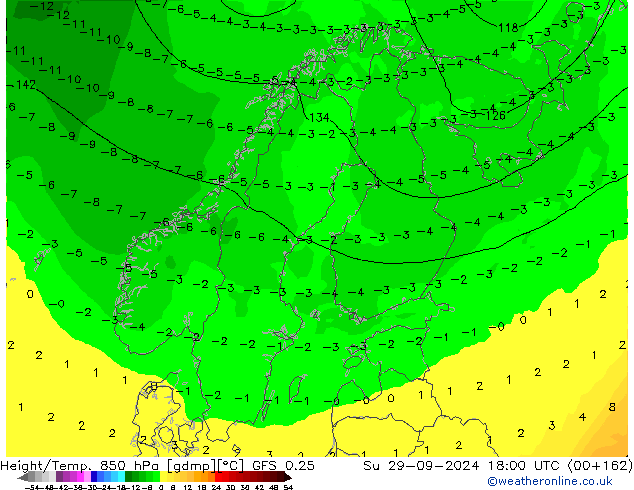 Z500/Rain (+SLP)/Z850 GFS 0.25 nie. 29.09.2024 18 UTC