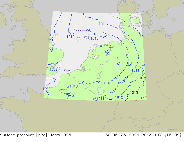 Surface pressure Harm .025 Su 05.05.2024 00 UTC