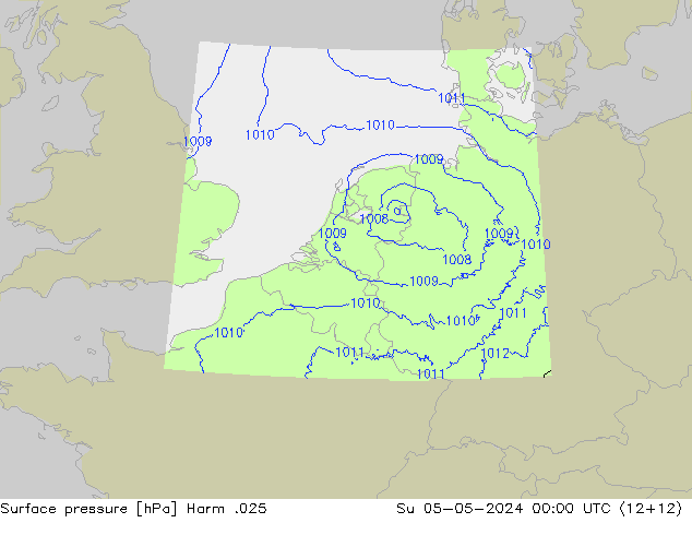 Surface pressure Harm .025 Su 05.05.2024 00 UTC