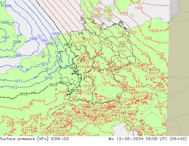 Atmosférický tlak ICON-D2 Po 13.05.2024 00 UTC
