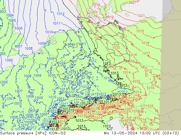 地面气压 ICON-D2 星期一 13.05.2024 15 UTC