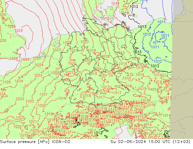 Presión superficial ICON-D2 dom 02.06.2024 15 UTC