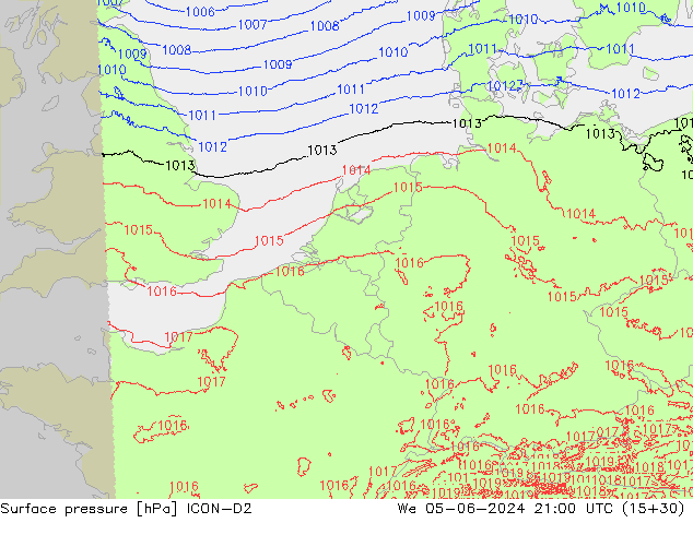 Surface pressure ICON-D2 We 05.06.2024 21 UTC