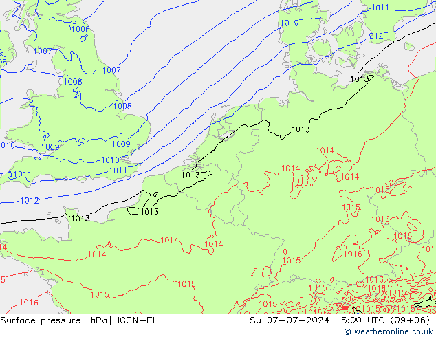 地面气压 ICON-EU 星期日 07.07.2024 15 UTC