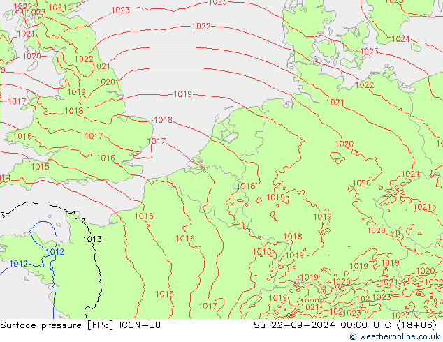 地面气压 ICON-EU 星期日 22.09.2024 00 UTC