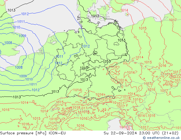 Surface pressure ICON-EU Su 22.09.2024 23 UTC