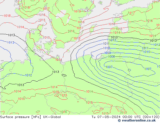 Surface pressure UK-Global Tu 07.05.2024 00 UTC