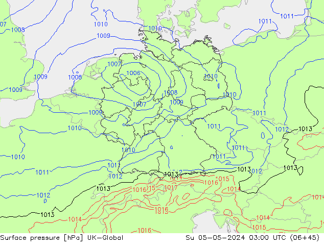 Surface pressure UK-Global Su 05.05.2024 03 UTC