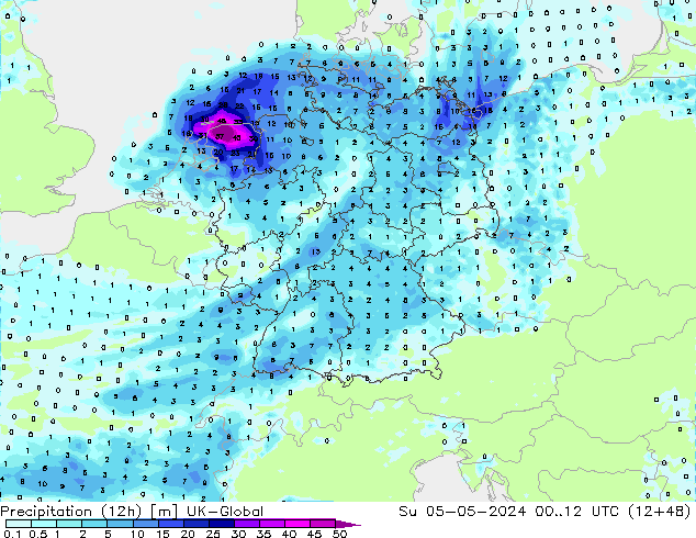 Precipitation (12h) UK-Global Su 05.05.2024 12 UTC