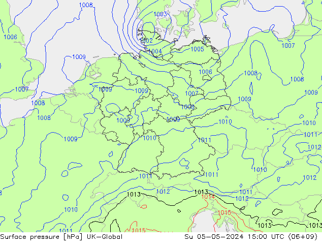 Pressione al suolo UK-Global dom 05.05.2024 15 UTC