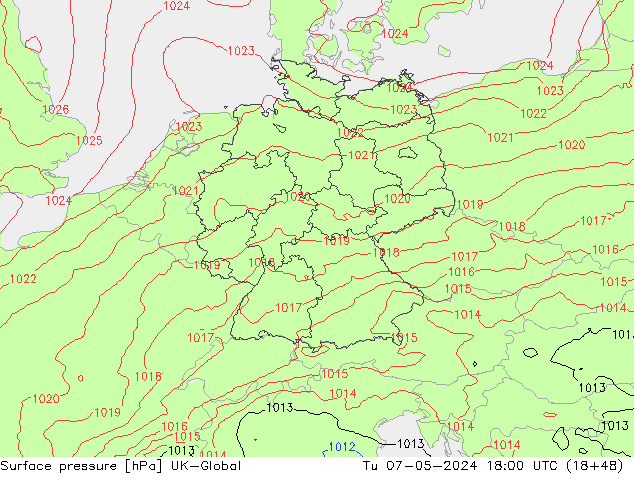 Surface pressure UK-Global Tu 07.05.2024 18 UTC