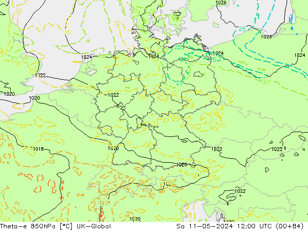 Theta-e 850hPa UK-Global so. 11.05.2024 12 UTC