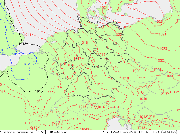 Surface pressure UK-Global Su 12.05.2024 15 UTC