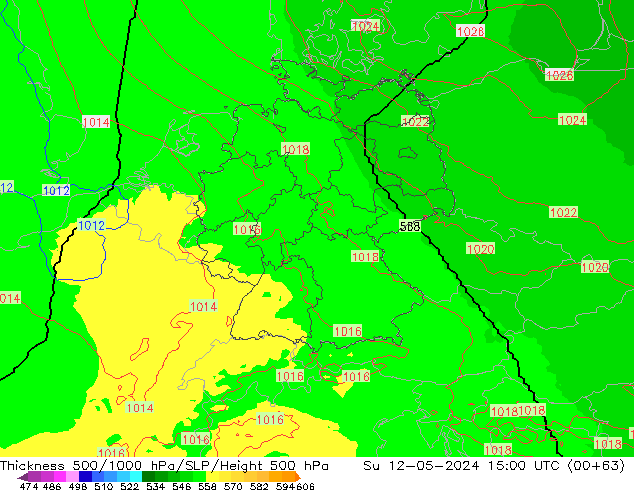 Espesor 500-1000 hPa UK-Global dom 12.05.2024 15 UTC