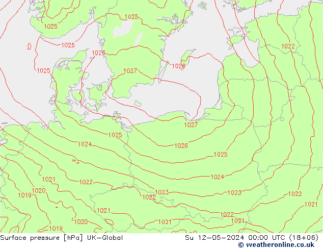 Luchtdruk (Grond) UK-Global zo 12.05.2024 00 UTC