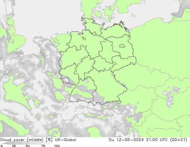 Nuages (moyen) UK-Global dim 12.05.2024 21 UTC