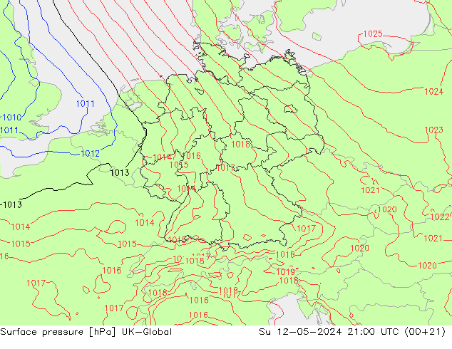 Surface pressure UK-Global Su 12.05.2024 21 UTC