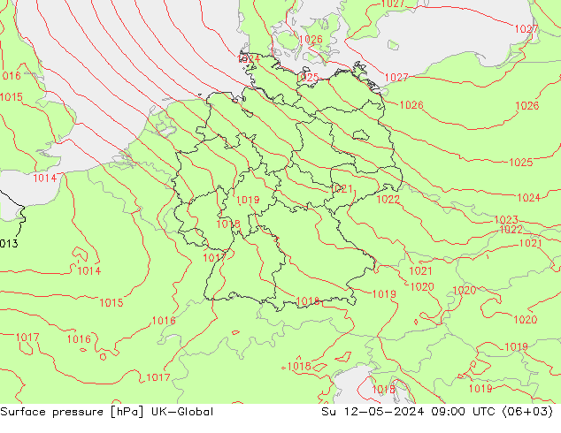 Luchtdruk (Grond) UK-Global zo 12.05.2024 09 UTC