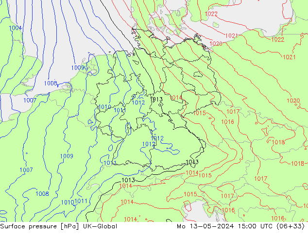 Atmosférický tlak UK-Global Po 13.05.2024 15 UTC
