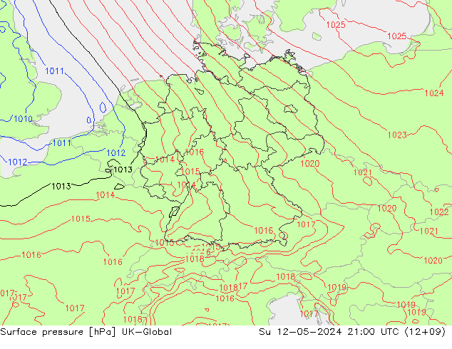 Luchtdruk (Grond) UK-Global zo 12.05.2024 21 UTC