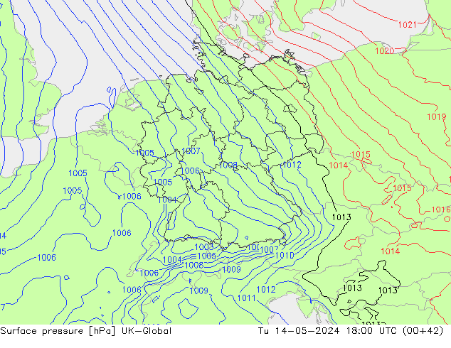 Surface pressure UK-Global Tu 14.05.2024 18 UTC