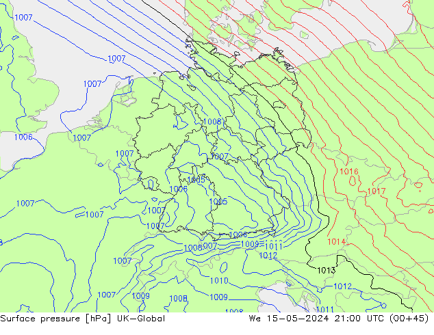 Surface pressure UK-Global We 15.05.2024 21 UTC