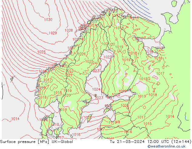 Surface pressure UK-Global Tu 21.05.2024 12 UTC