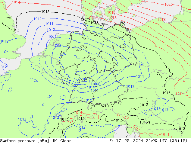 Luchtdruk (Grond) UK-Global vr 17.05.2024 21 UTC