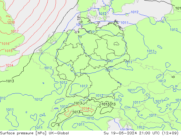 Surface pressure UK-Global Su 19.05.2024 21 UTC