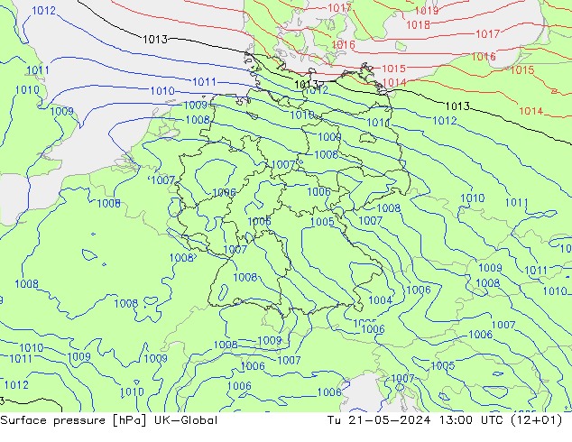 Surface pressure UK-Global Tu 21.05.2024 13 UTC