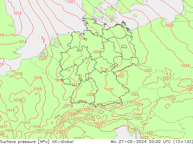 Surface pressure UK-Global Mo 27.05.2024 00 UTC