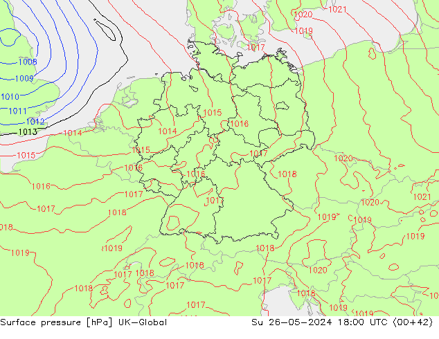 Pressione al suolo UK-Global dom 26.05.2024 18 UTC