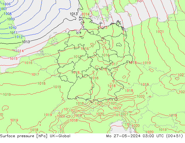 Surface pressure UK-Global Mo 27.05.2024 03 UTC