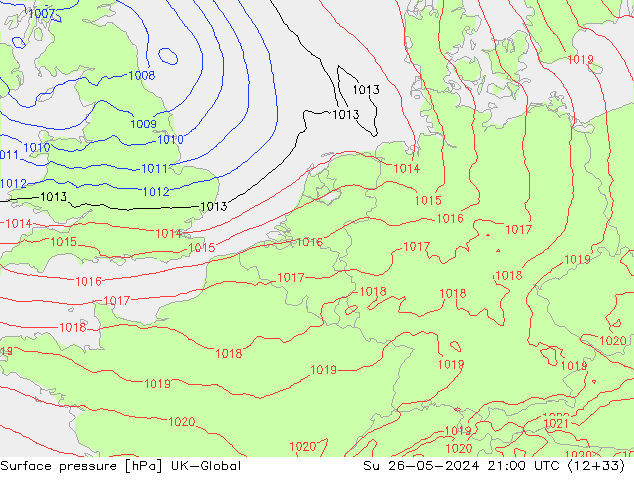 Surface pressure UK-Global Su 26.05.2024 21 UTC