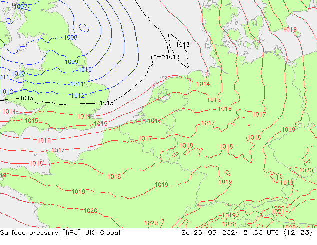 Luchtdruk (Grond) UK-Global zo 26.05.2024 21 UTC