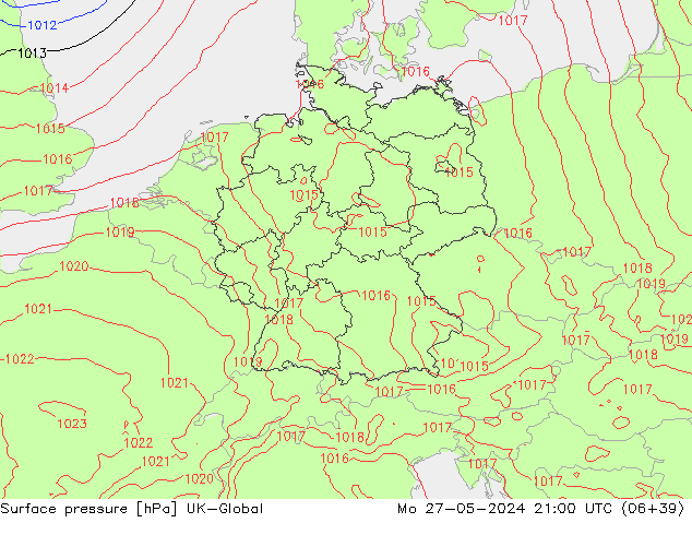 Surface pressure UK-Global Mo 27.05.2024 21 UTC