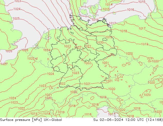 Pressione al suolo UK-Global dom 02.06.2024 12 UTC